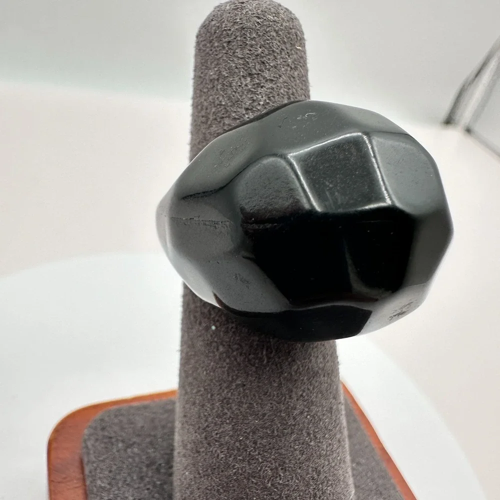 Vintage Y2K Black Lucite Faceted Chunky Dome Ring Classic Jewelry